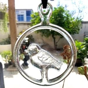 Stunning Collectible Clear Glass Bird Sun Catcher  Glass Art Decorative Ornament